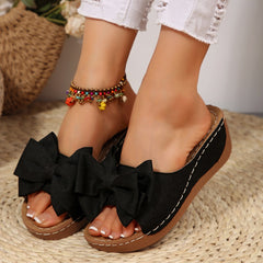 Bootara Women’s Liora Bow Flower Platform Wedge Slide Sandals – Peep-Toe Wide Strap Summer Slides (US 5–10.5)