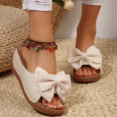 Bootara Women’s Liora Bow Flower Platform Wedge Slide Sandals – Peep-Toe Wide Strap Summer Slides (US 5–10.5)