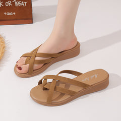 Bootara Women’s Vela Flat Toe-Ring Slides – Comfortable Slightly-Heeled Fashion Beach Sandals (US 5–10.5)