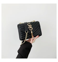 Bootara Women's Lattice Chain Satchel - Artisan-Quilted Crossbody with Signature Hardware