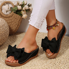 Bootara Women’s Liora Bow Flower Platform Wedge Slide Sandals – Peep-Toe Wide Strap Summer Slides (US 5–10.5)