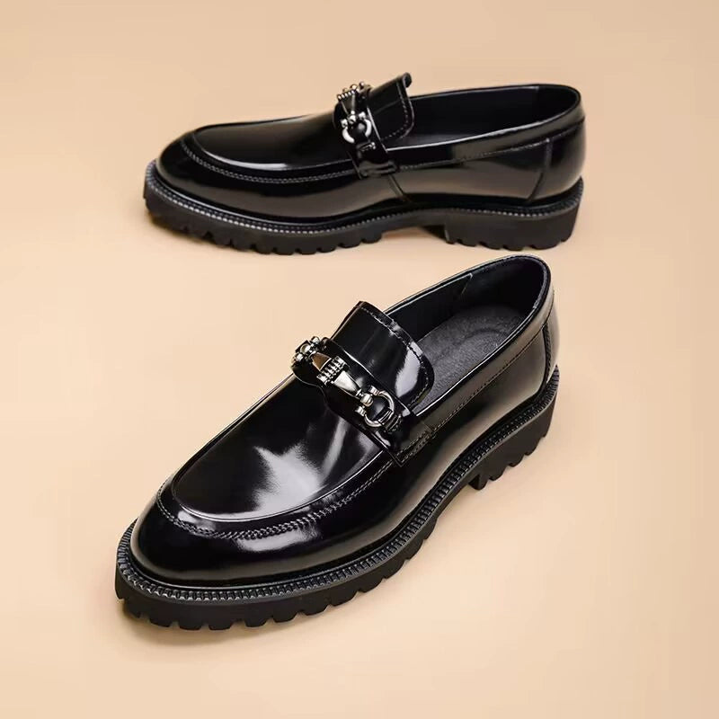 Bootara Mens Vintage Distressed Leather Moccasin Loafers Classic Street Style Mens Footwear
