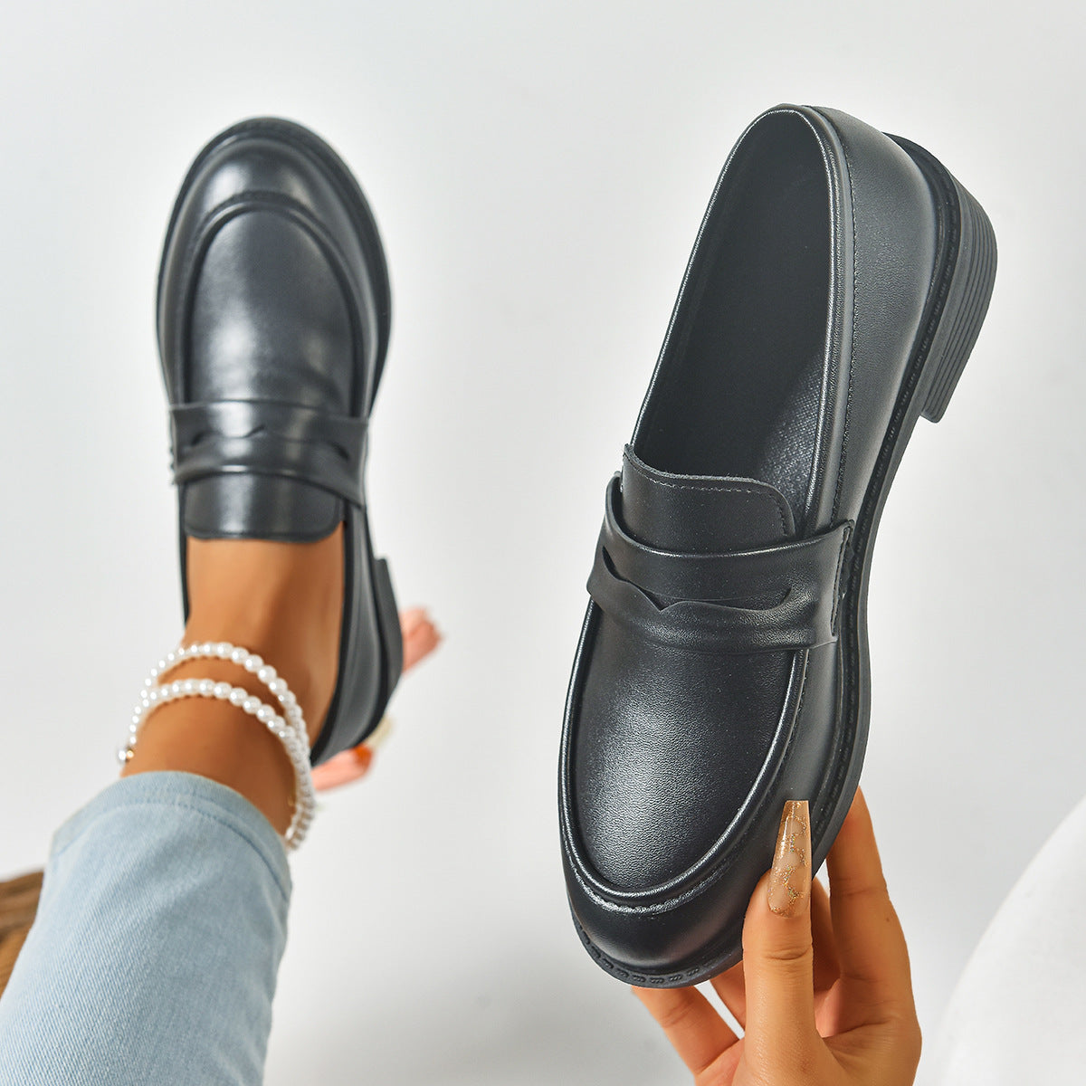 Bootara Women's Plus Size Gloss Chunky Heel Loafers Lacquer-Finish Slip-Ons