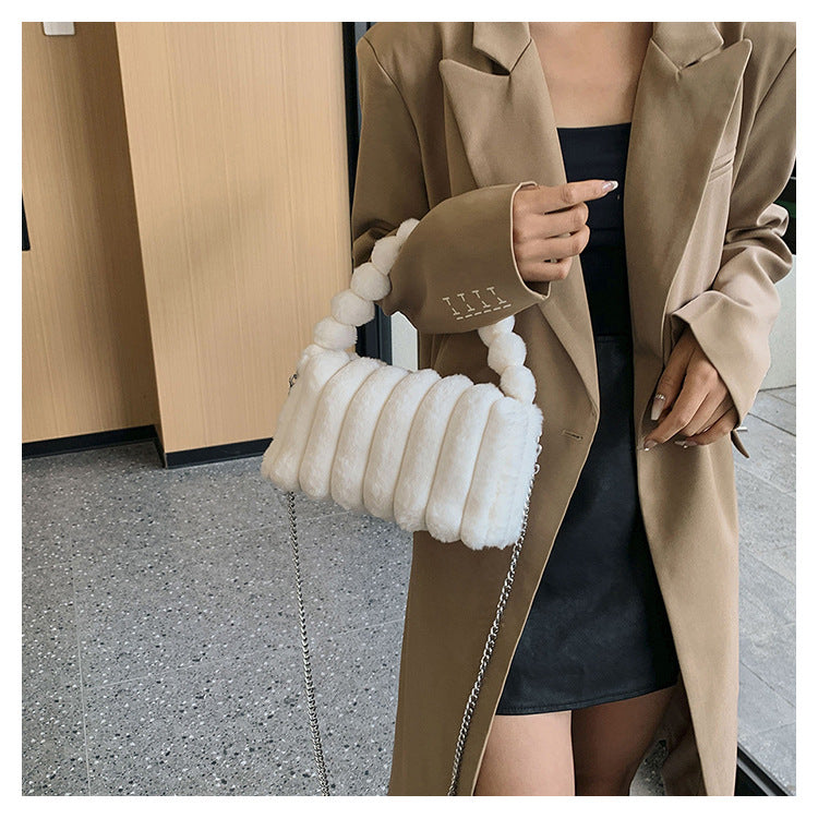 Bootara Women‘s Plush Tote & Crossbody Bag – Cloud-Like Soft Minimalist Purse for Everyday Chic