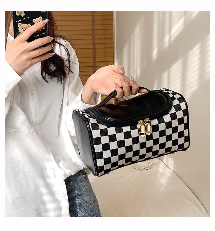 Bootara Women's Large Checkered Makeup Organizer – Oversized Travel Toiletry Bag with Zippered Pockets & Detachable Strap | Waterproof Patchwork Cosmetic Case