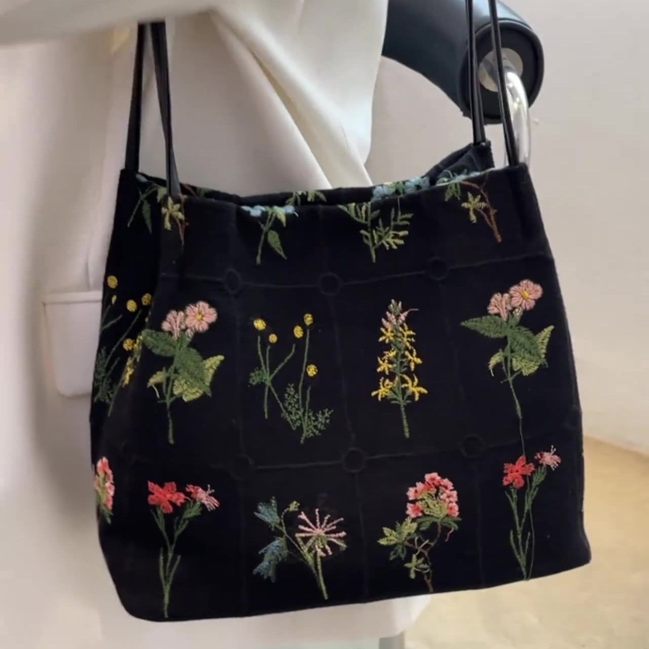 Bootara Women's Atelier Bloom Bucket — Artisan-Embroidered Canvas Commuter Tote with Structured Base & Dual Carry