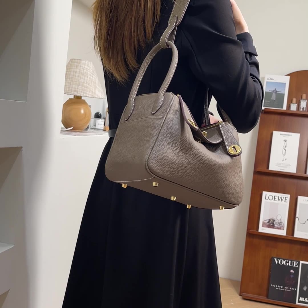 Bootara Women's Orsay Pebbled Bucket — Artisan-Stitched Top-Grain Leather Tote with Convertible Carry & Structured Silhouette