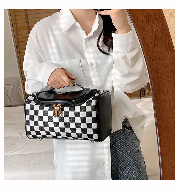 Bootara Women's Large Checkered Makeup Organizer – Oversized Travel Toiletry Bag with Zippered Pockets & Detachable Strap | Waterproof Patchwork Cosmetic Case