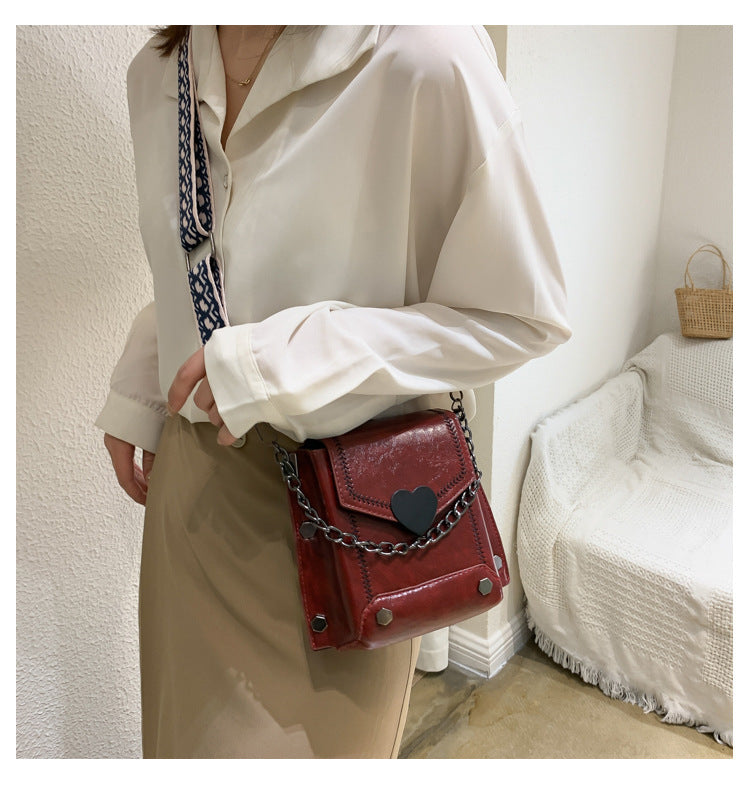 Bootara Women's Small Bag Trendy Versatile Textured Crossbody Bag with Wide Shoulder Strap and Fashionable Single Shoulder Small Square Bag