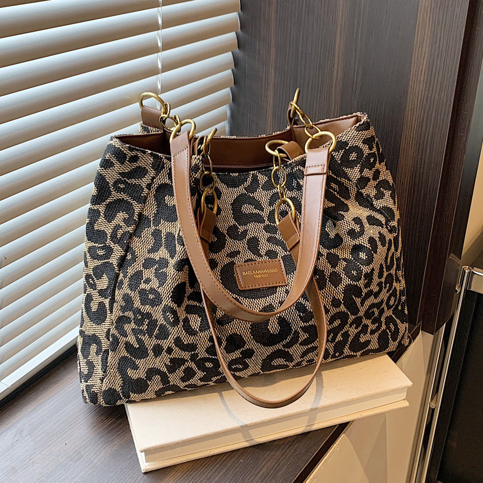 Bootara Women‘s Vintage Leopard Print Commuter Tote Spacious Work-to-Weekend Shoulder Bag