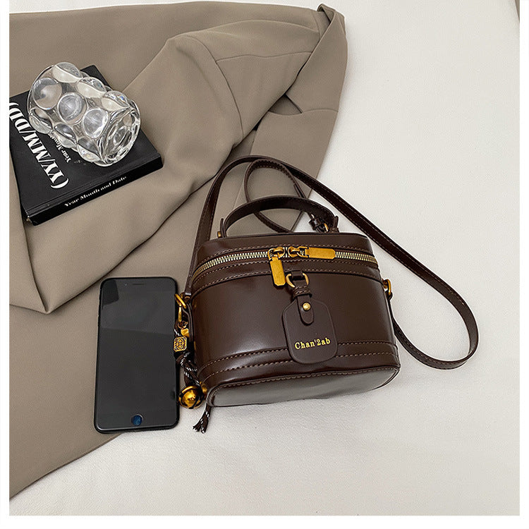 Bootara Women’s Premium Vintage Bucket Bag - Retro Chic Top Handle Crossbody Purse for Stylish Casual Use