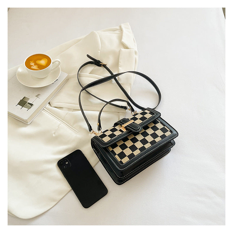 Bootara Women’s Stylish Houndstooth Checkered Crossbody Bag - Compact Square Shoulder Bag for Everyday Use