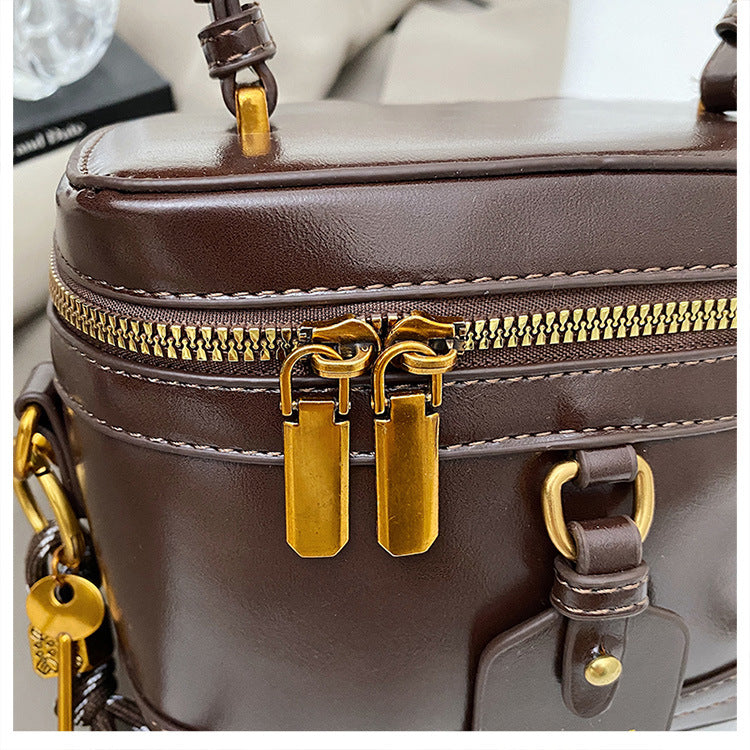 Bootara Women’s Premium Vintage Bucket Bag - Retro Chic Top Handle Crossbody Purse for Stylish Casual Use