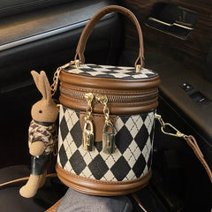Bootara Women‘s Artisan Quilted Crossbody Bag Vintage Bunny Charm Bucket Tote