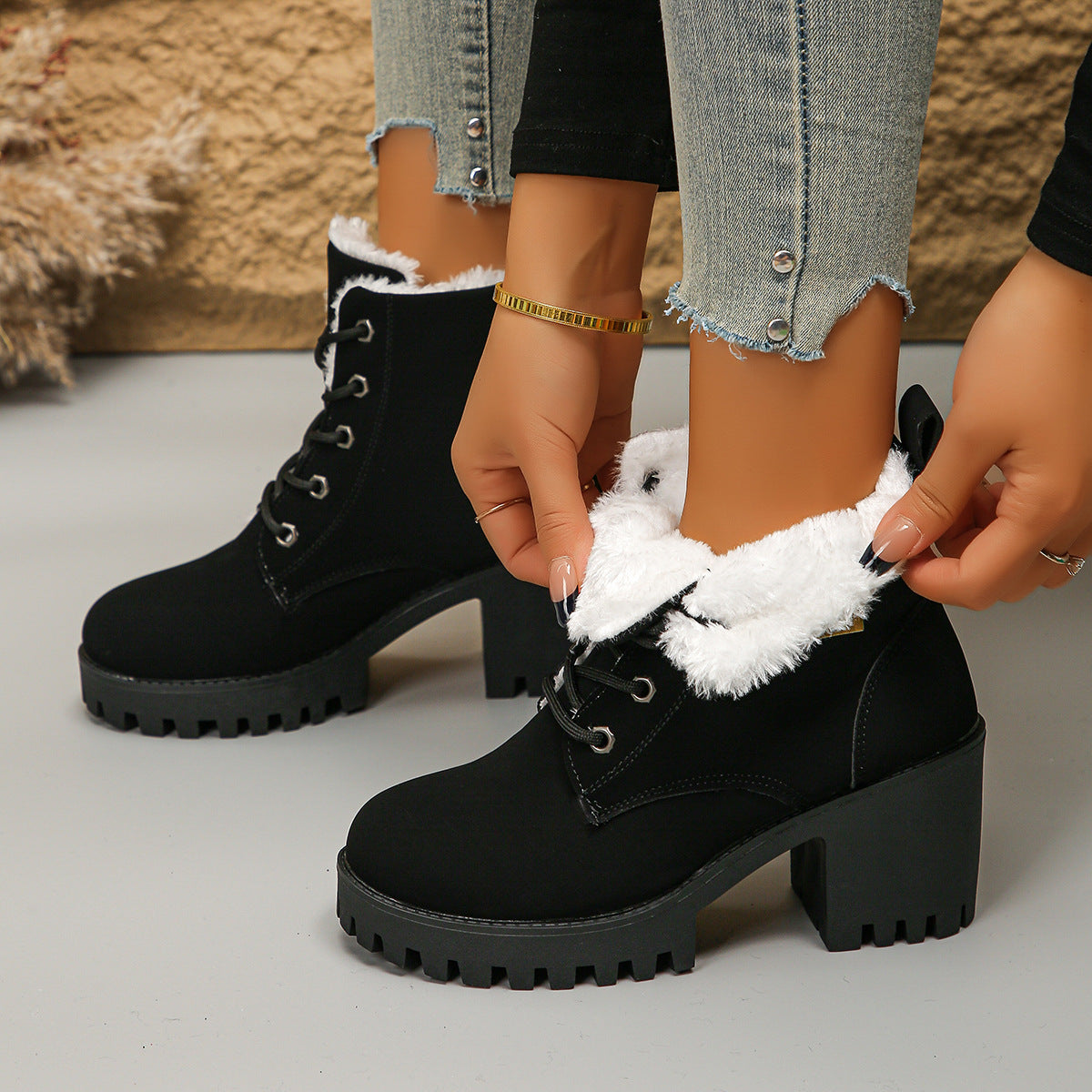 Bootara Women's Alpine Luxe Combat Boot - Chunky Sole Mid-Heel Weatherproof Ankle Boots with Faux Fur Lining & Classic Lace-Up Design (US 4-10)