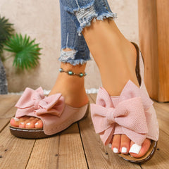 Bootara Women’s Liora Bow Flower Platform Wedge Slide Sandals – Peep-Toe Wide Strap Summer Slides (US 5–10.5)
