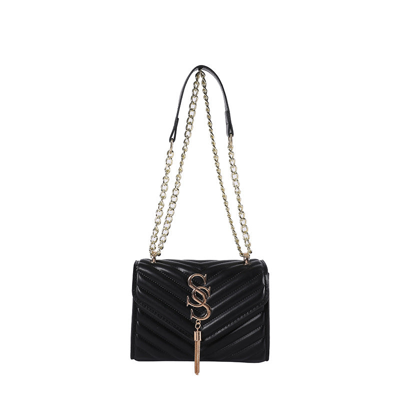 Bootara Women's Lattice Chain Satchel - Artisan-Quilted Crossbody with Signature Hardware