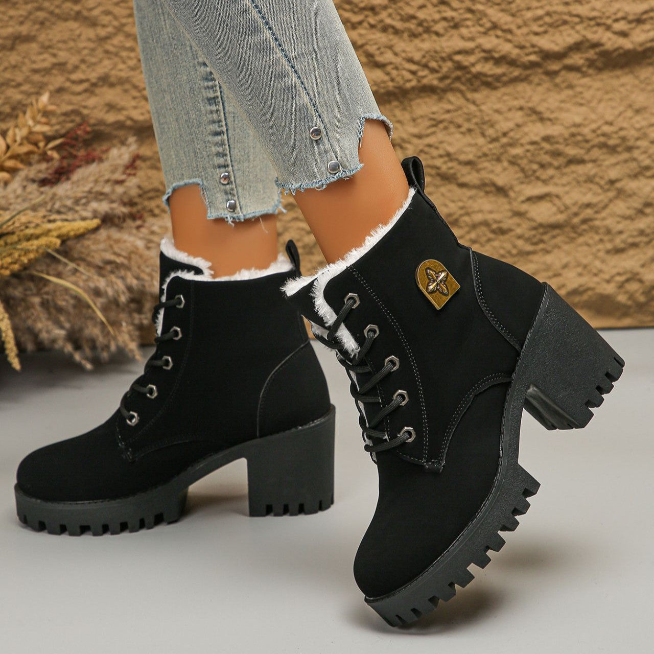 Bootara Women's Alpine Luxe Combat Boot - Chunky Sole Mid-Heel Weatherproof Ankle Boots with Faux Fur Lining & Classic Lace-Up Design (US 4-10)