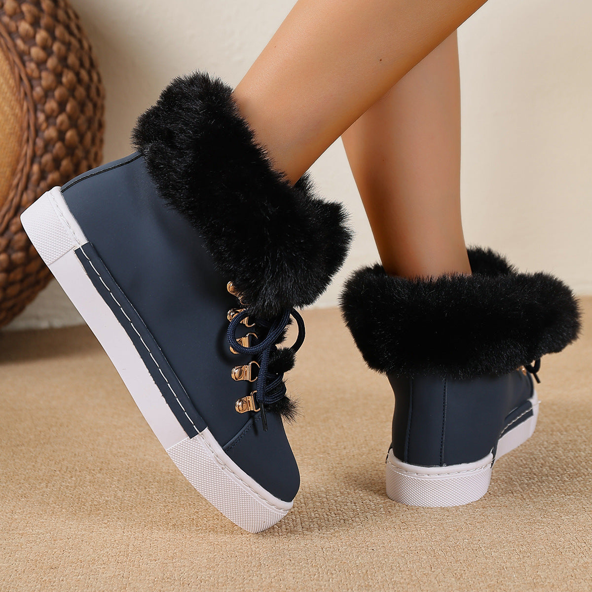 Bootara Women's Heritage Plush Snow Boot - Platform Winter Boots with Faux Fur Lining & Classic Lace-Up Design (US 5-10.5)