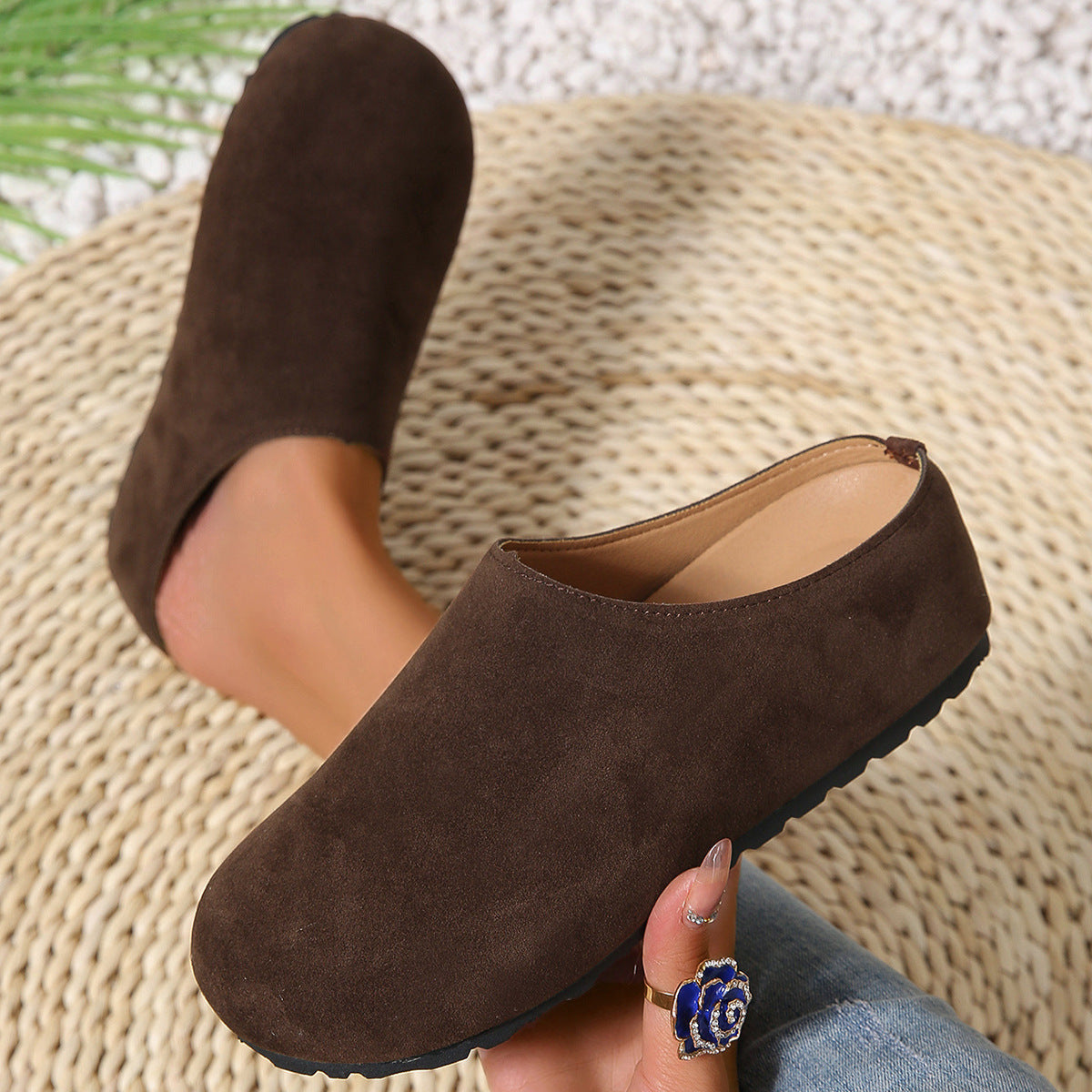 Bootara Women's Plus Size Suede Mules Casual Slip-On Closed-Toe Spring Loafers Anti-Slip Backless Slippers