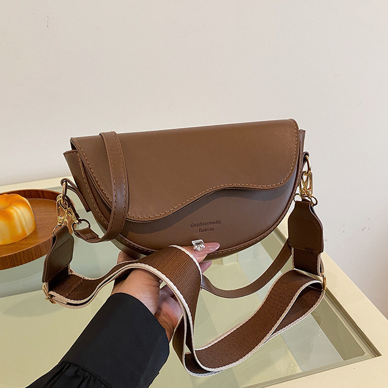 Bootara Women’s Vintage Saddle Crossbody Bag – Minimalist Underarm Shoulder Purse