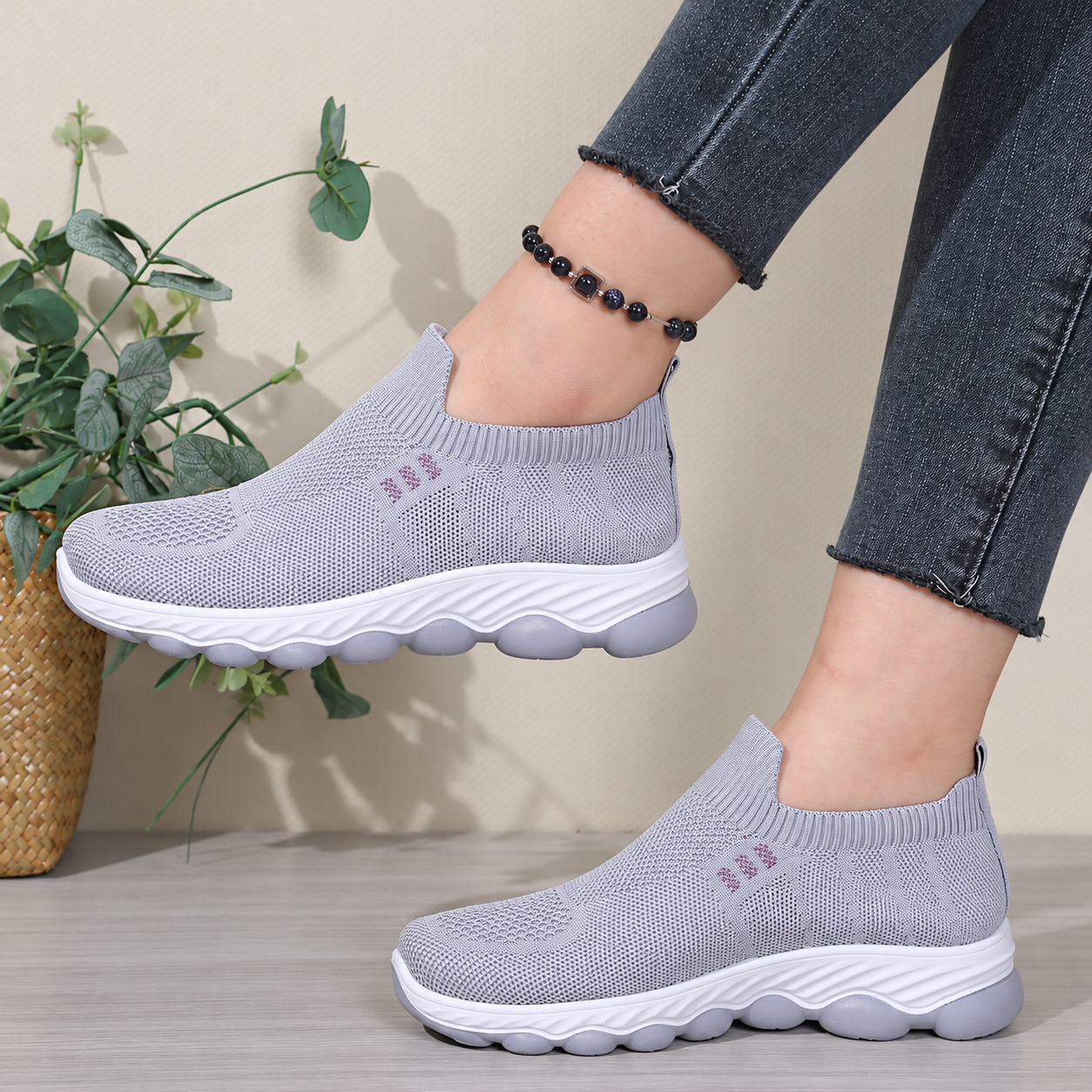 Bootara Avenleigh Gray knit slip-on sneakers - detail 3