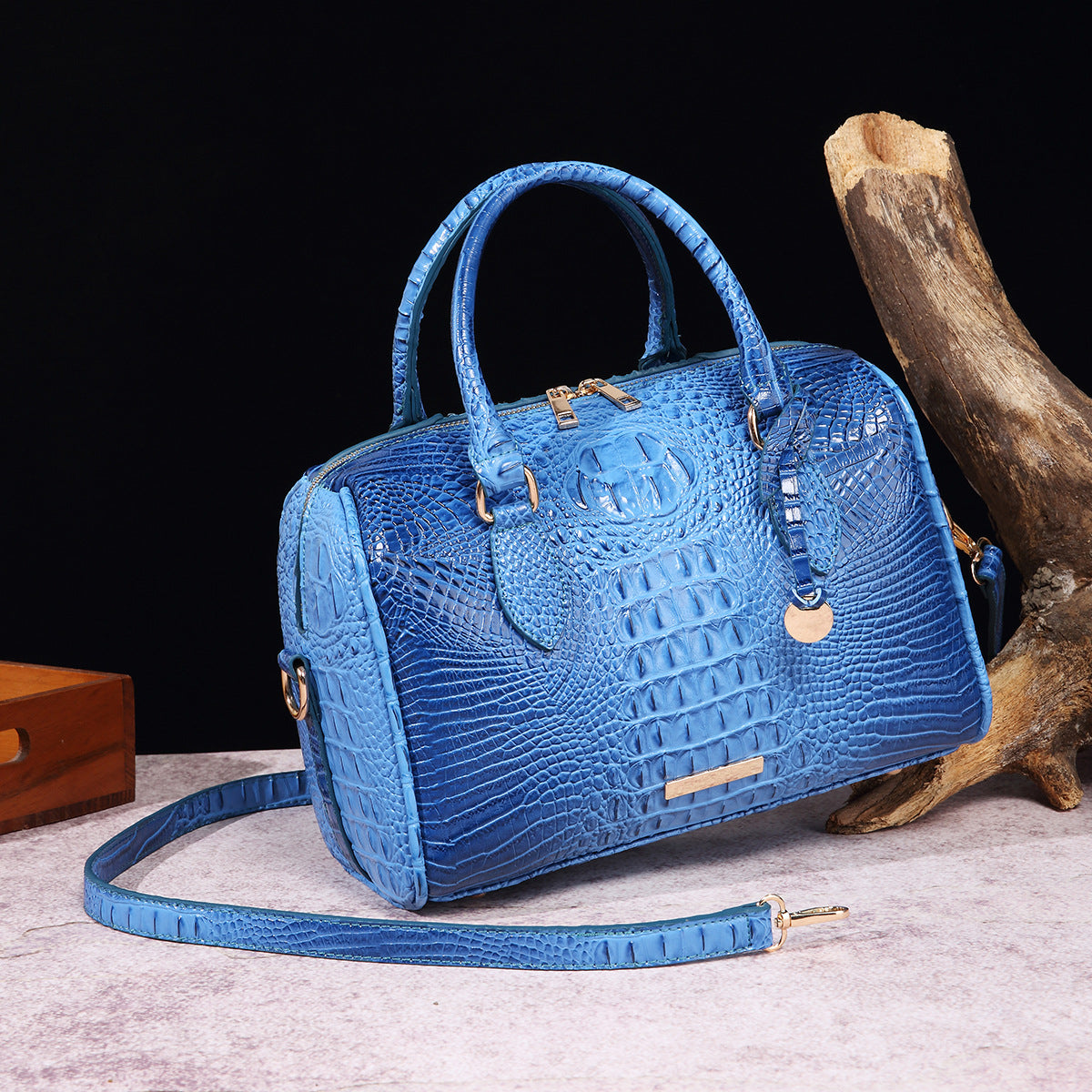 Bootara Women's Vintage Crocodile-Embossed Crossbody Bag – Travel-Ready Underarm Handbag